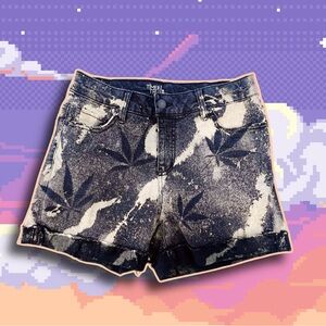 Stoner Shorts size 6